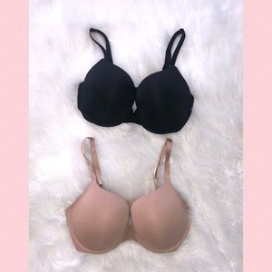 TWO Victoria’s Secret bras 36DD in great condition